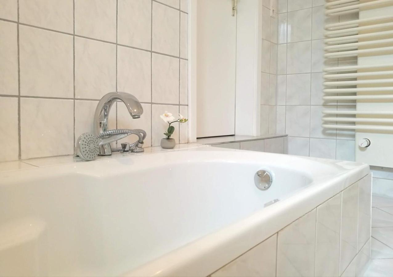 4-Zimmer Haus In Leipzig Ngoại thất bức ảnh