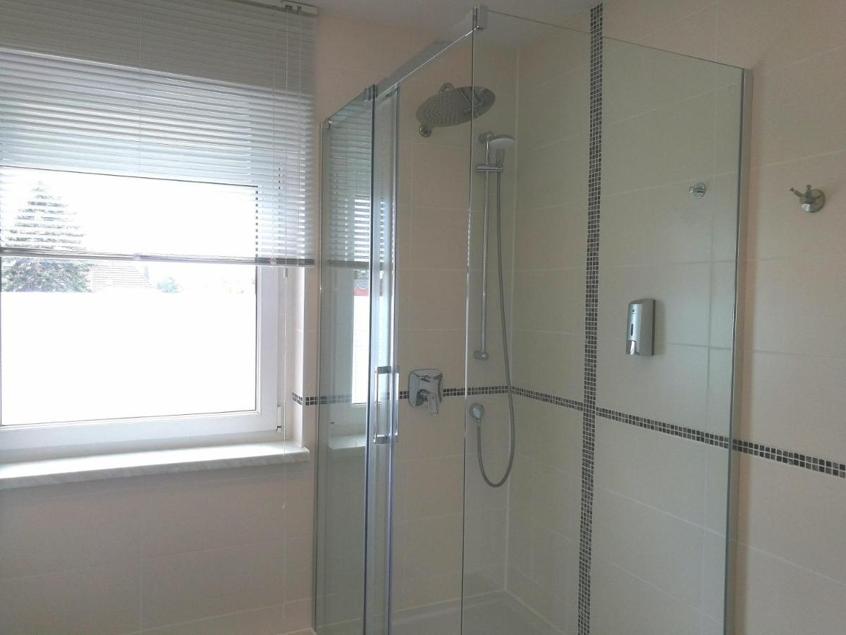 4-Zimmer Haus In Leipzig Ngoại thất bức ảnh